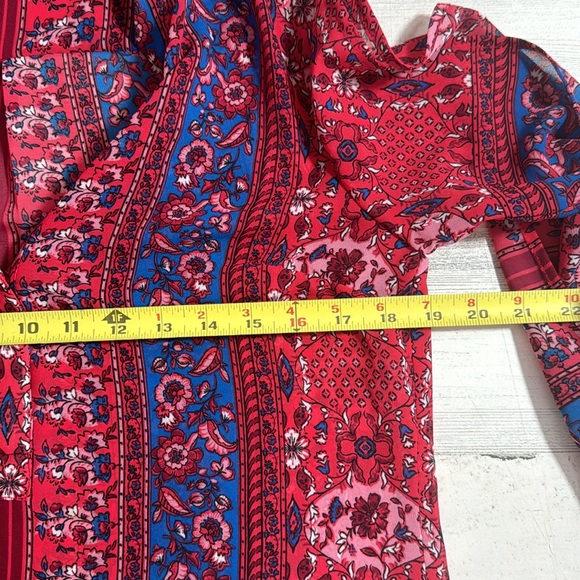 KUT FROM THE KLOTH NWT Benica Slit Sleeve Top‎ XS - Picture 10 of 10